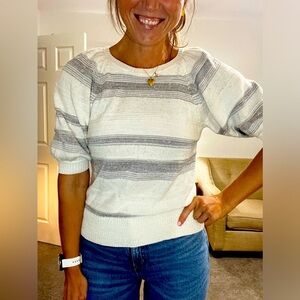 Ann Taylor - NWT Medium Sweater.